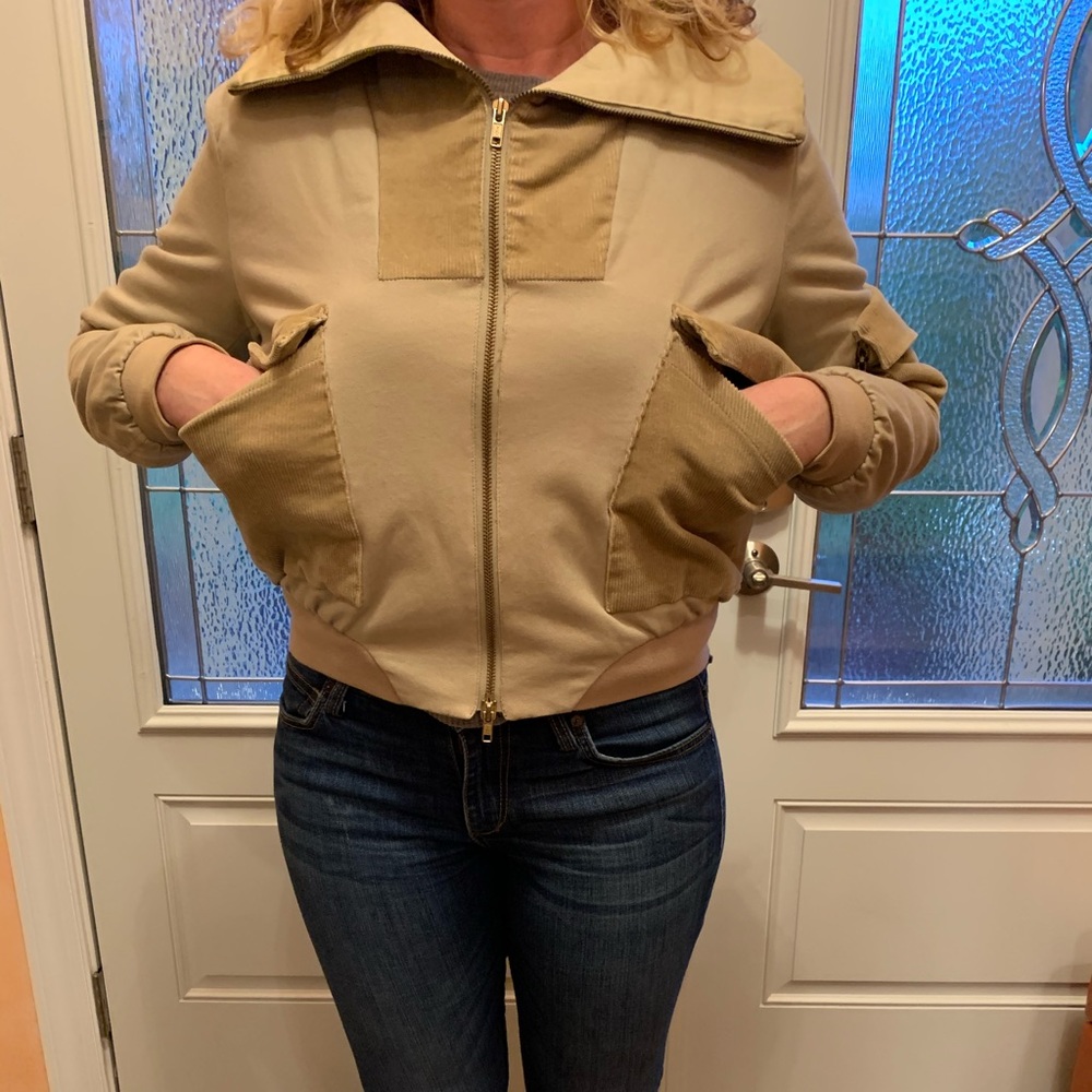 Stylish Bomber Jacket - image 3